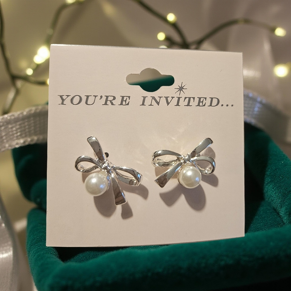 You're Invited | Silver-Tone Bow Motif Stud Earrings